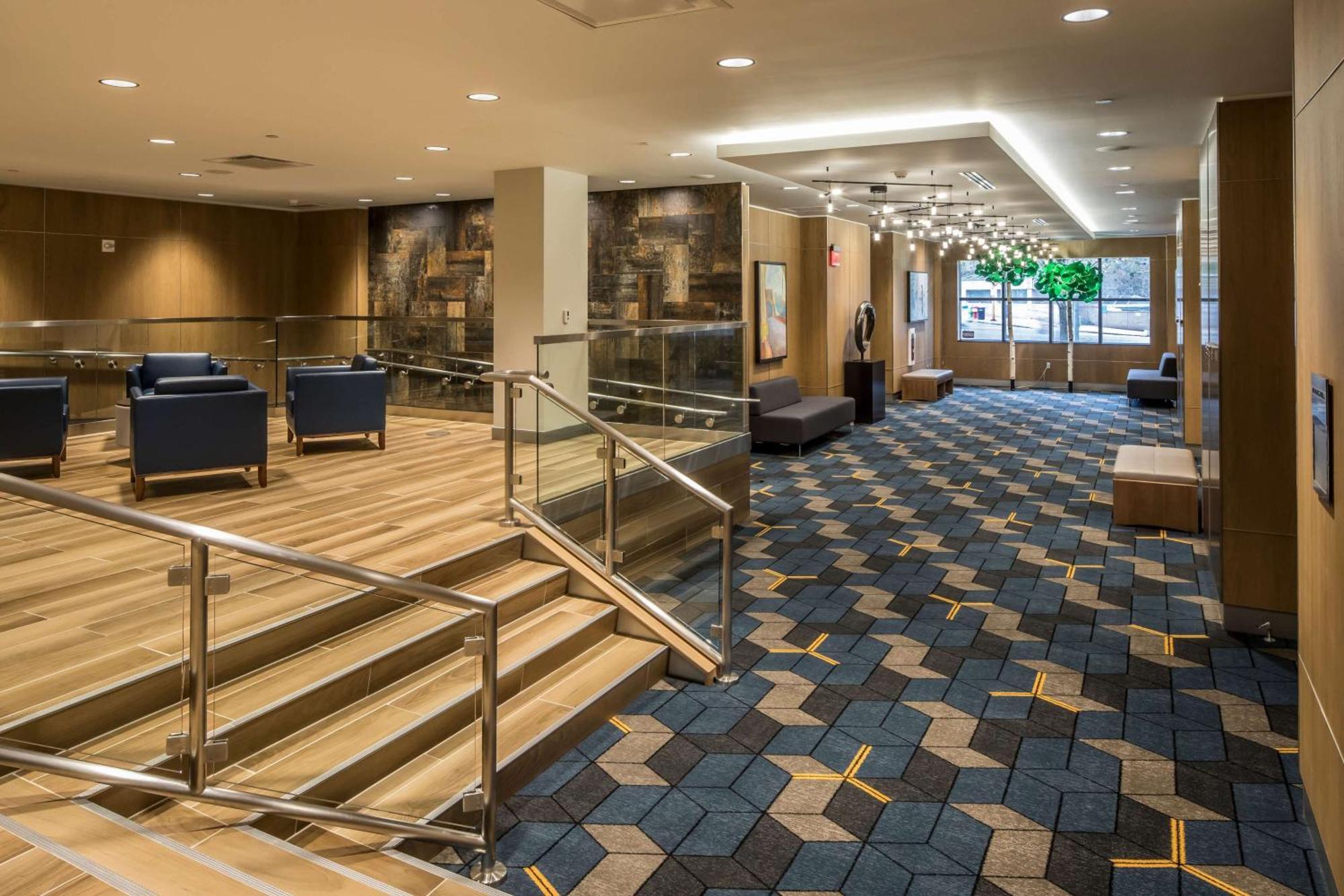 Doubletree By Hilton Hotel & Suites Pittsburgh Downtown Eksteriør bilde
