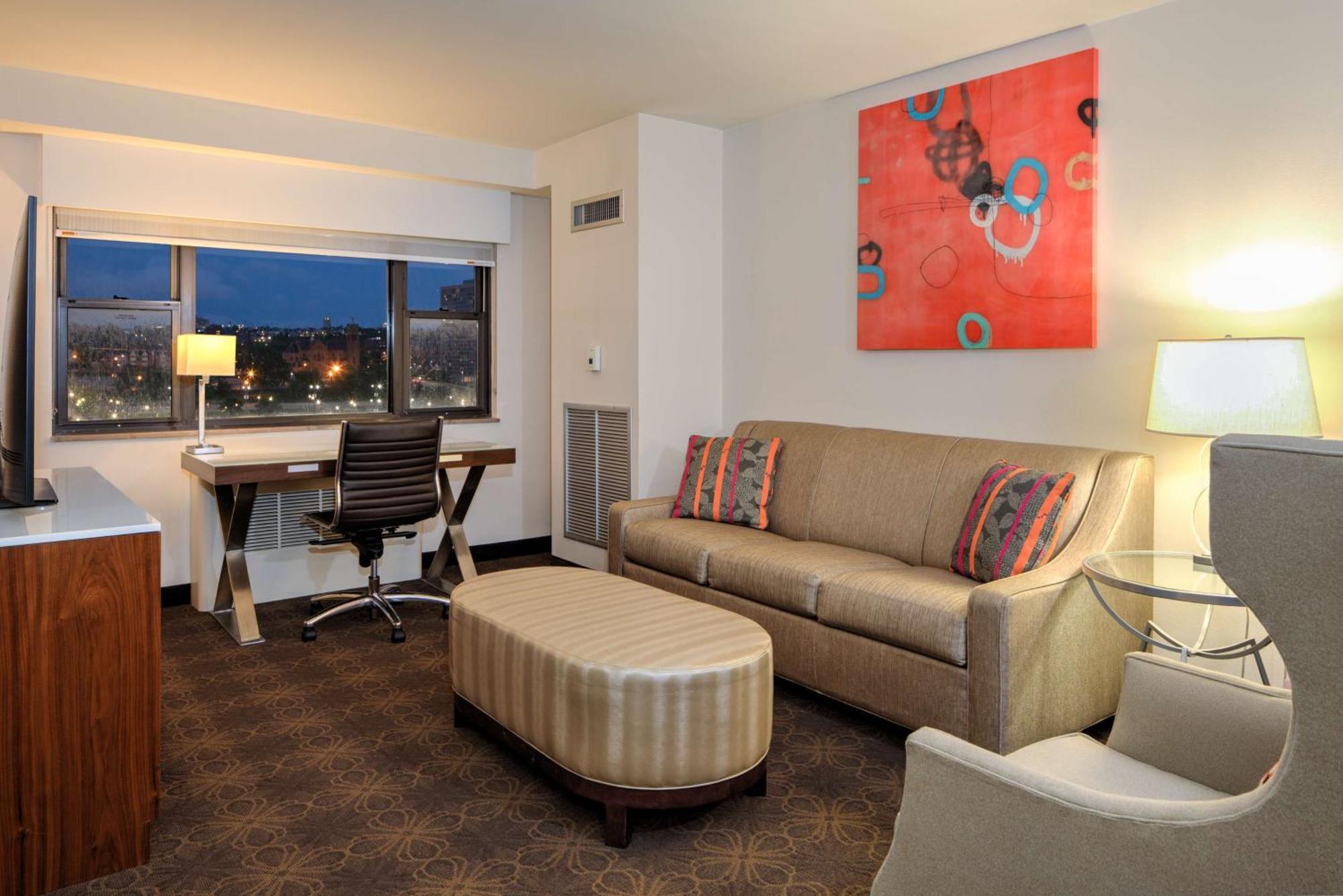 Doubletree By Hilton Hotel & Suites Pittsburgh Downtown Eksteriør bilde